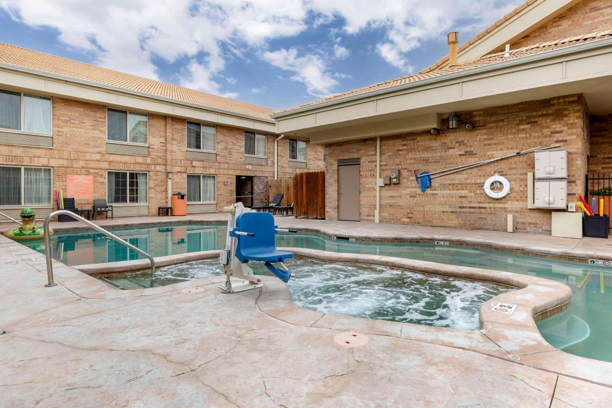 Best Western Denver Southwest Lakewood Exteriör bild